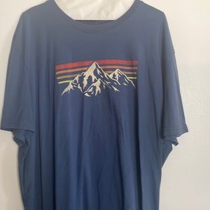 Mens navy T-shirt
